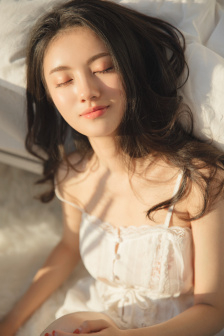 冲田杏梨女教师